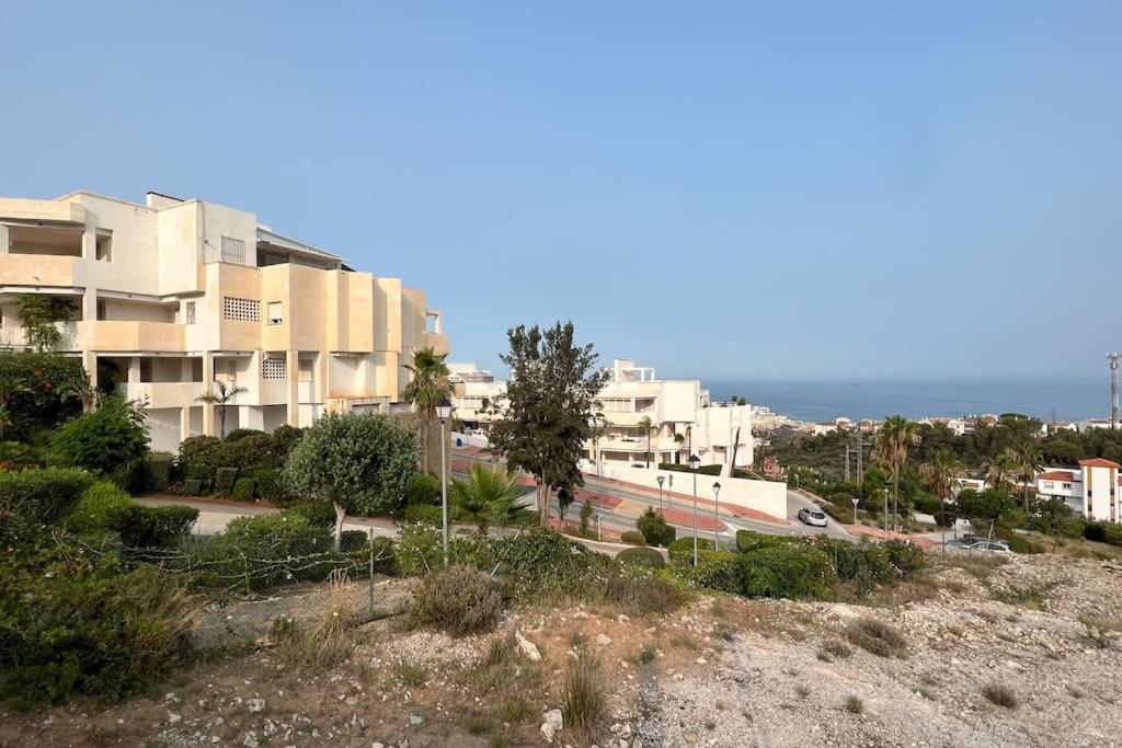 Vistas Mar Y Montana Apartment Benalmadena Ngoại thất bức ảnh