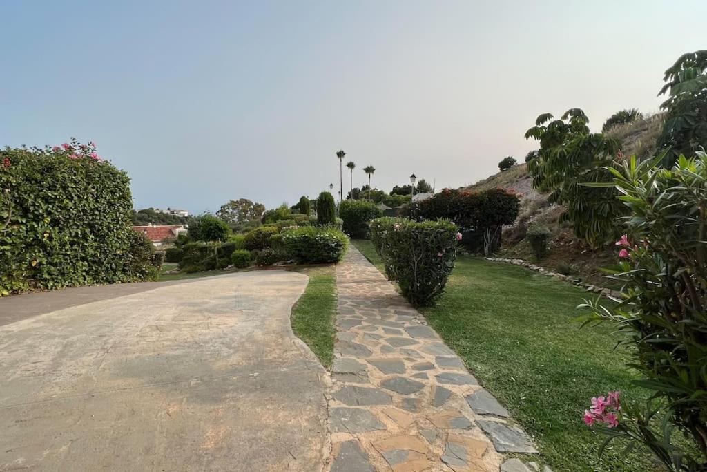 Vistas Mar Y Montana Apartment Benalmadena Ngoại thất bức ảnh